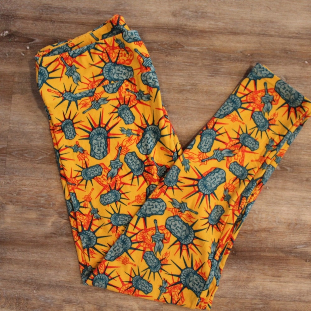LuLaRoe Statue of Liberty Leggings